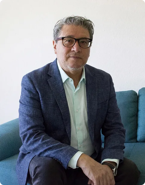 Carlos León